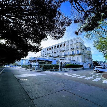 Grand Hotel - Magnifique Appartement Bord De Plage Centrale Arcachon Buitenkant foto