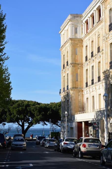 Grand Hotel - Magnifique Appartement Bord De Plage Centrale Arcachon Buitenkant foto
